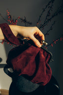 Torebka z biglem mała burgundowy zamsz