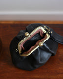 Small honey bag with hook - 48h