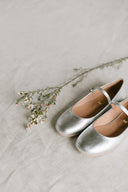 Antonia silberne Ballerinas - 48 Stunden