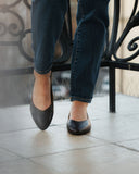 Audrey Brown Ballerinas aus Krokodilleder