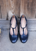 Astrid marineblaue High Heels - 48 Std. 