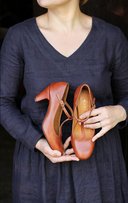 Obcasy Astrid koniakowy brąz