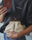 Small honey bag with hook
