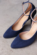 Obcasy Vivienne granatowy zamsz