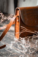 Torba listonoszka brąz krokodyl