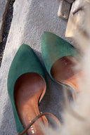 Vivienne Green Wildleder-Pumps 