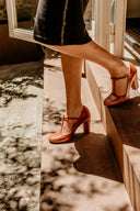 Obcasy Greta koniakowy brąz