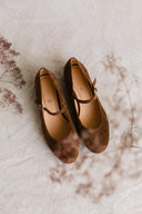 Mary-Jane-Ballerinas aus Wildleder in Zigarrenfarbe